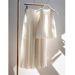 Chic Cream Pleated Ensemble